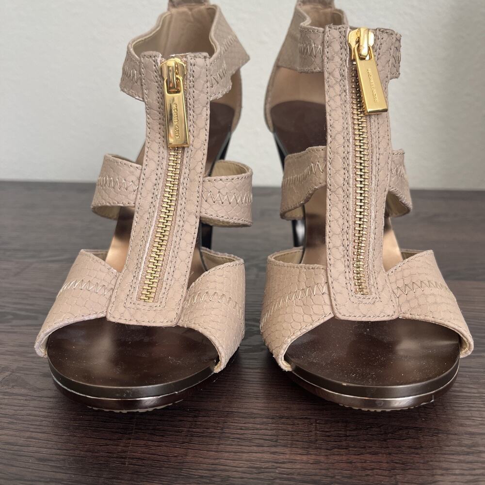 Michael Kors Womens Beige Leather Front Zip Strappy Stiletto Heels Size 8M - Picture 2 of 10
